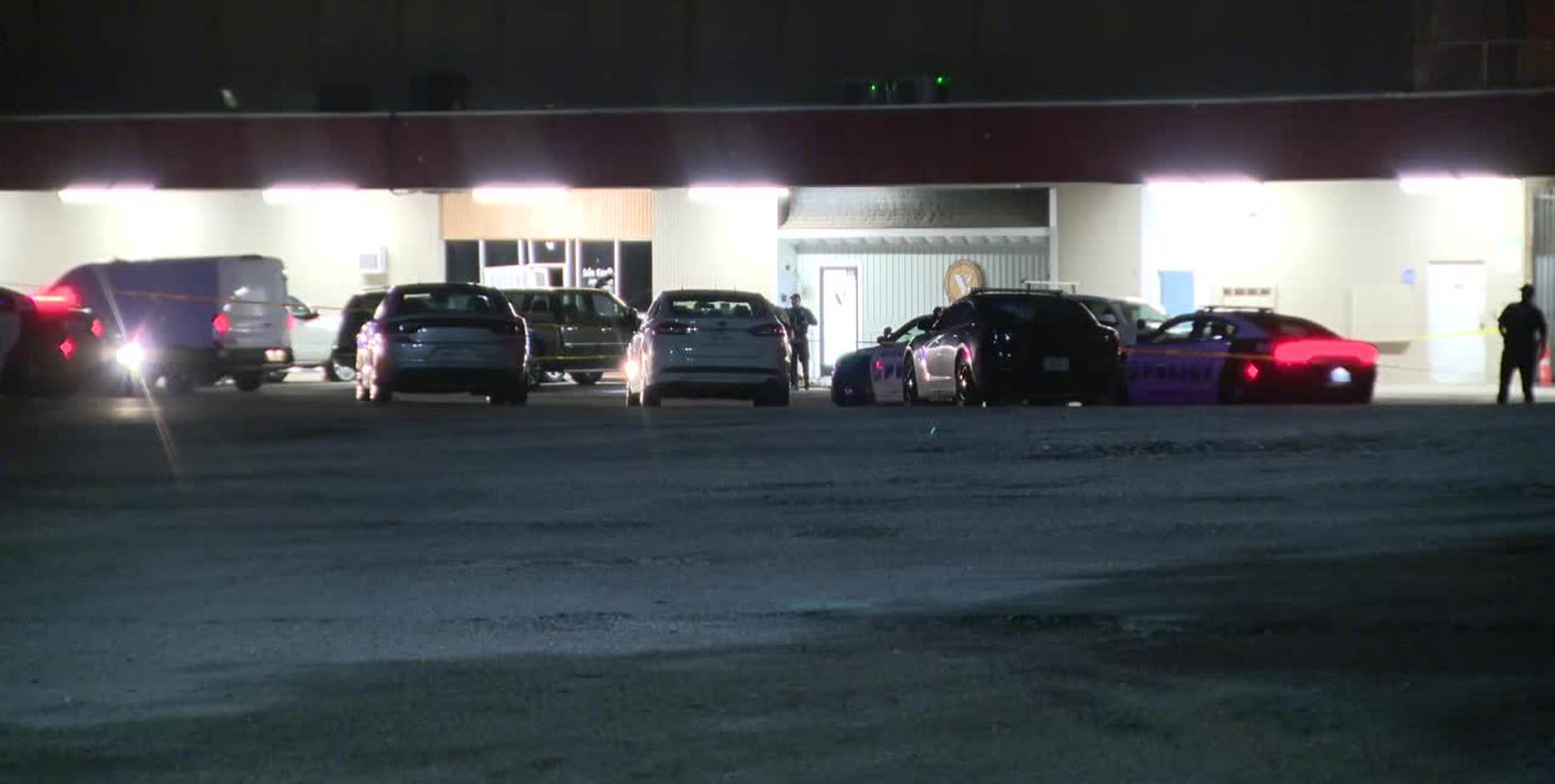 2 killed, 1 injured after motorcycle loses control, DPD says